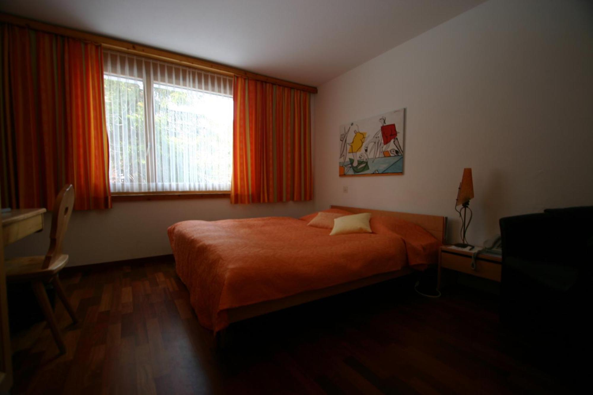 Hotel Poestli Малоя Номер фото
